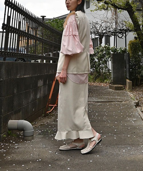 WILLFULLY(ウィルフリー)の「hem frill pencil nep SK(スカート・レディース・ブラック/ベージュ系その他/タン・FREE)」の20枚目の写真