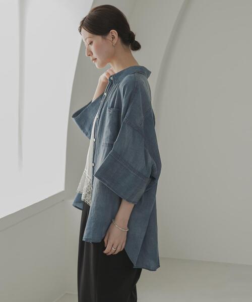 URBAN RESEARCH(アーバンリサーチ)の「『イージーケア』ハーフスリーブシアーデニムシャツ(シャツ/ブラウス・レディース・ブルー/ブルー系その他・FREE)」の16枚目の写真