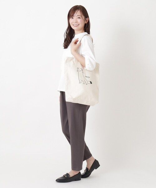 one'sterrace(ワンズテラス)の「JOUET ジョエット プリントトート オコジョ(トートバッグ・レディース・ホワイト系9・99)」の2枚目の写真