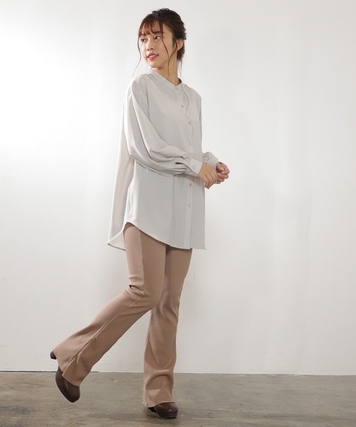 Honeys(ハニーズ)の「裏起毛フレアパンツ長め丈(その他パンツ・レディース・ブラック/ベージュ/モカ・S/M/L)」の13枚目の写真