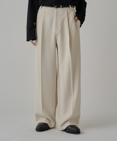 Lui's(ルイス)の「ジョーゼットタックワイドパンツ(その他パンツ・メンズ・ベージュ/ブラック/オフホワイト・S/M)」の4枚目の写真