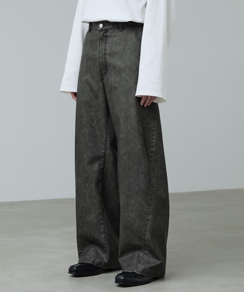 CALLNE(カルネ)の「【CALLNE】Vintage Design Curve Pants / ヴィンテージデザイン合皮カーブパンツ(セットアップ対応)(その他パンツ・メンズ・ダークグレー/ブラック・L/M)」の6枚目の写真