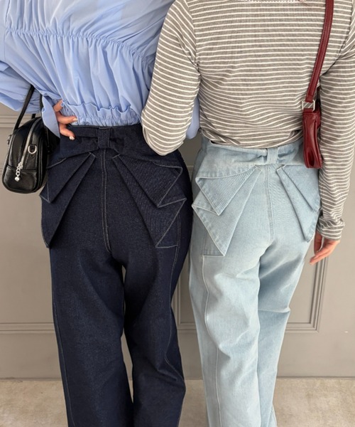 continuer de NICE CLAUP(コンティニューデナイスクラップ)の「後リボンストレートデニム(デニムパンツ・レディース・インディゴブルー/その他・MEDIUM/SMALL)」の17枚目の写真