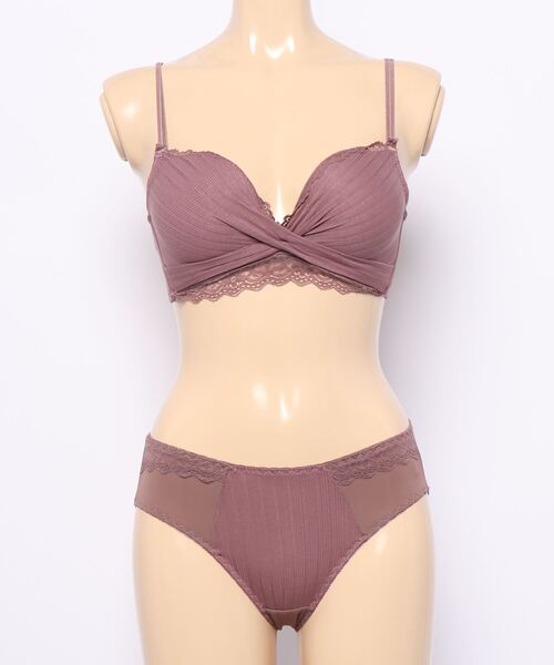 CLEA(クレア)の「ノンワイヤーツイストブラ&ショーツ(ブラ&ショーツ・レディース・ベージュ/ブルー/ピンクベージュ/ブラック・S/M/L)」の10枚目の写真