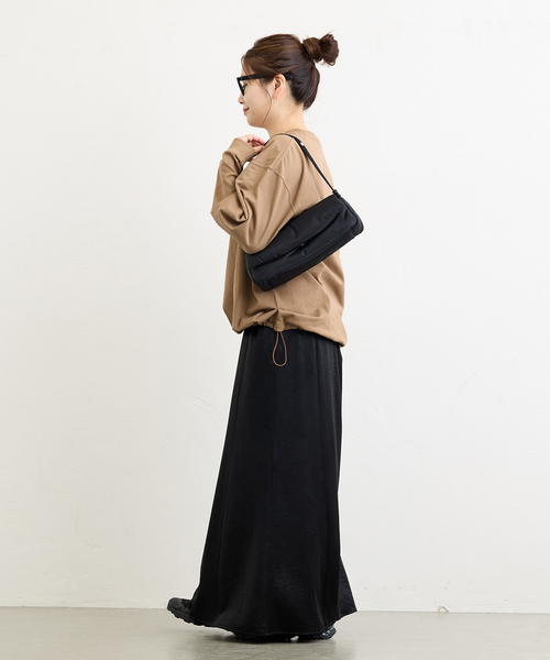 JOURNAL STANDARD(ジャーナルスタンダード)の「《追加2》シャーリングロングスリーブTシャツ(Tシャツ/カットソー・レディース・コバルトブルー/ホワイト/ブラック系その他/ブラウン系その他・FREE)」の12枚目の写真