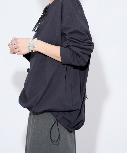 JOURNAL STANDARD(ジャーナルスタンダード)の「《追加2》シャーリングロングスリーブTシャツ(Tシャツ/カットソー・レディース・コバルトブルー/ホワイト/ブラック系その他/ブラウン系その他・FREE)」の17枚目の写真