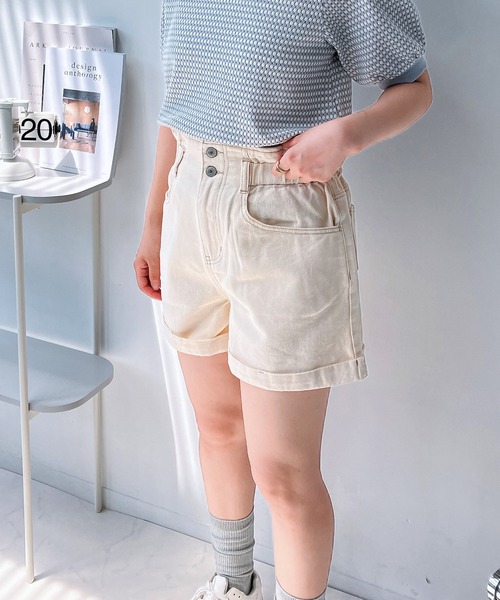 AS KNOW AS plus(アズノゥアズプラス)の「〇ロールアップハイウエストショートパンツ(その他パンツ・レディース・ブラック系その他/ピンク系/ブラック系1/ホワイト系その他/ブラック系/サックスブルー系2/アイボリー系2/ブラック系2/ブルー系2/ベージュ系その他/アイボリー系/サックスブルー系3/ブラック系3/ブルー系3/その他・FREE)」の21枚目の写真