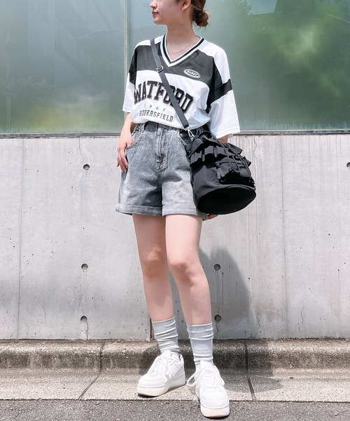 AS KNOW AS plus(アズノゥアズプラス)の「〇ロールアップハイウエストショートパンツ(その他パンツ・レディース・ブラック系その他/ピンク系/ブラック系1/ホワイト系その他/ブラック系/サックスブルー系2/アイボリー系2/ブラック系2/ブルー系2/ベージュ系その他/アイボリー系/サックスブルー系3/ブラック系3/ブルー系3/その他・FREE)」の17枚目の写真