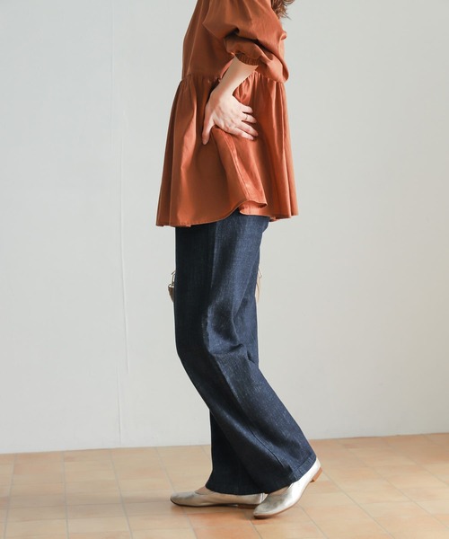 URBAN RESEARCH DOORS(アーバンリサーチドアーズ)の「デニムワイドパンツ(デニムパンツ・レディース・ワンウォッシュ/インディゴブルー・LARGE/MEDIUM/SMALL)」の22枚目の写真