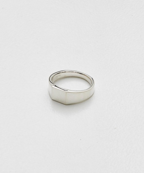 UNITED TOKYO(ユナイテッドトウキョウ)の「SILVER925 シグネチャーリング MIDDLE(リング・メンズ・シルバー系その他/シルバー・1/0)」の5枚目の写真