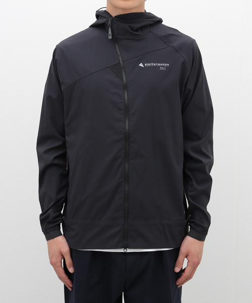 KLATTERMUSEN(クレッタルムーセン)の「KLATTERMUSEN / クレッタルムーセン Nal Hooded Jacket Ms 40652M11(マウンテンパーカー・メンズ・ブラック/レッド系その他・MEDIUM/SMALL)」の1枚目の写真