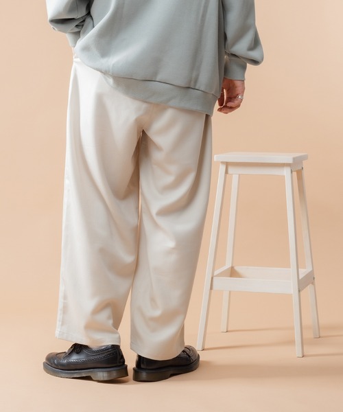 kutir(クティール)の「2タックワイドスラックス(その他パンツ・メンズ・ライトグレー/ブラック/オフホワイト・SMALL/MEDIUM/LARGE)」の9枚目の写真
