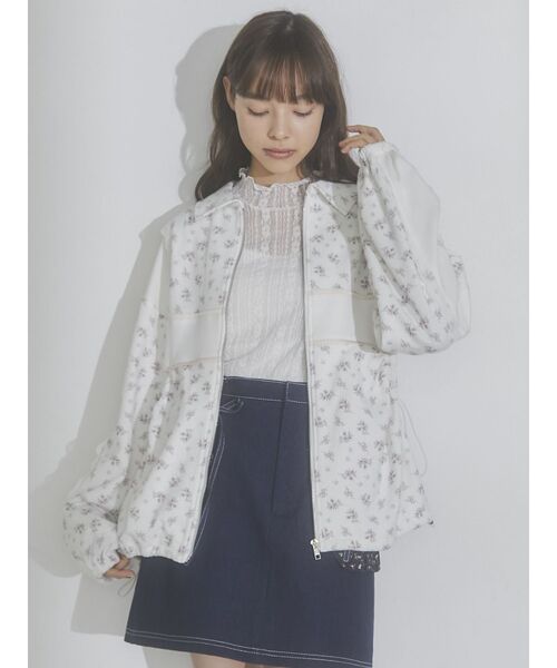 merry jenny(メリージェニー)の「floralコンビトラックジャケット(ジャージ・レディース・ブルー/ピンク・FREE)」の18枚目の写真