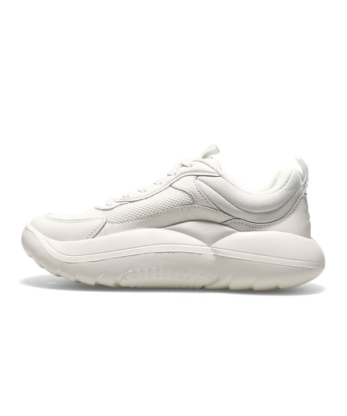UGG(アグ)の「UGG LA CLOUD TRAINER / アグ エルエー クラウド トレーナー(スニーカー・レディース・ホワイト・25.0cm/24.5cm/23.0cm/23.5cm/24.0cm/22.5cm)」の6枚目の写真