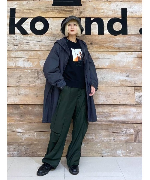 niko and...(ニコアンド)の「ライナーセットスタンドコート(モッズコート・レディース・スモーク/キャメル/カーキ・MEDIUM/LARGE)」の7枚目の写真