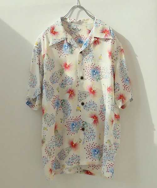 JOURNAL STANDARD(ジャーナルスタンダード)の「SUNSURF×JS HANABI/サンサーフ 別注#(シャツ/ブラウス・メンズ・ブラック系その他/ブルー系その他/ホワイト系その他・MEDIUM/SMALL/X-LARGE/LARGE)」の2枚目の写真