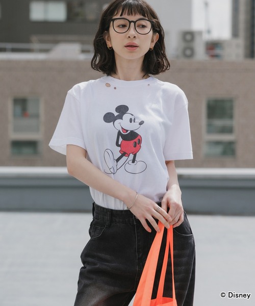 GOOD ROCK SPEED(グッドロックスピード)の「GOOD ROCK SPEED/グッドロックスピード/ MickeyMouse / Disney / ダメ―ジクルーネックTシャツ 2026年 夏 夏服(Tシャツ/カットソー・メンズ・ホワイト/ブラック・S/M/L)」の4枚目の写真