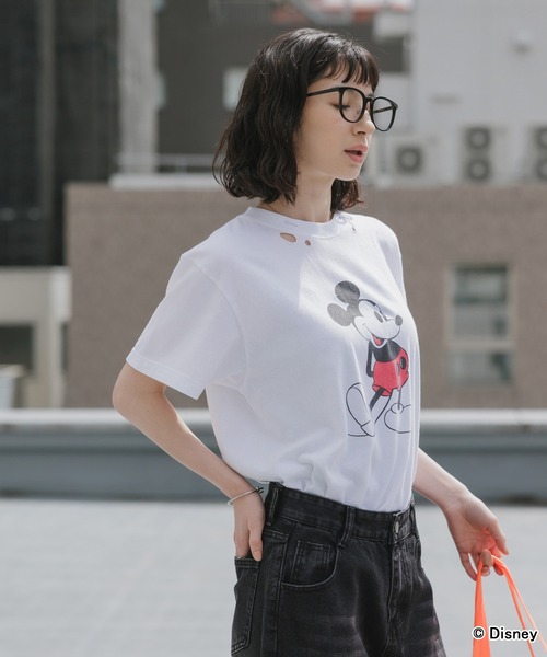 GOOD ROCK SPEED(グッドロックスピード)の「GOOD ROCK SPEED/グッドロックスピード/ MickeyMouse / Disney / ダメ―ジクルーネックTシャツ 2026年 夏 夏服(Tシャツ/カットソー・メンズ・ホワイト/ブラック・S/M/L)」の6枚目の写真