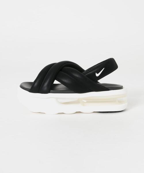 NIKE(ナイキ)の「NIKE エアマックスアイラサンダル(サンダル・レディース・ブラック/ブラック系その他・25/24/23)」の11枚目の写真