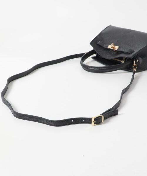 AULENTTI(オウレンティ)の「AULENTTI キーベルト付きミニハンドBAG(ハンドバッグ・レディース・ブラック/ミント・-)」の12枚目の写真