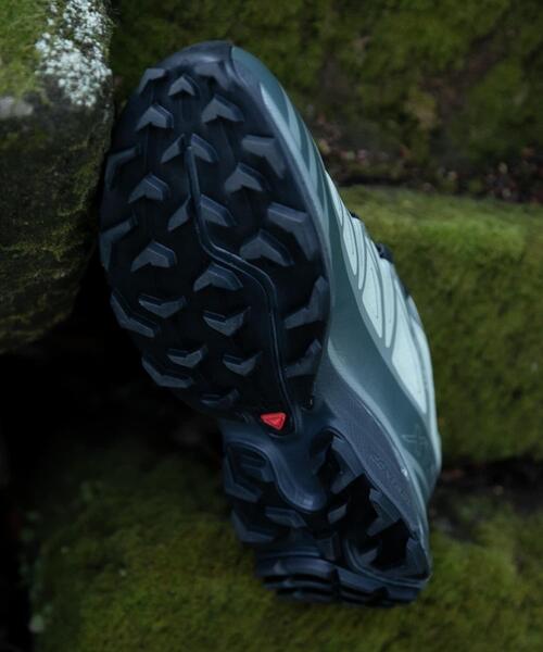 SALOMON(サロモン)の「『23-25.5サイズ』SALOMON EXCLUSIVE XT-6 GTX(スニーカー・レディース・グリーン系その他・23/25.5/25/24.5/24/23.5)」の3枚目の写真