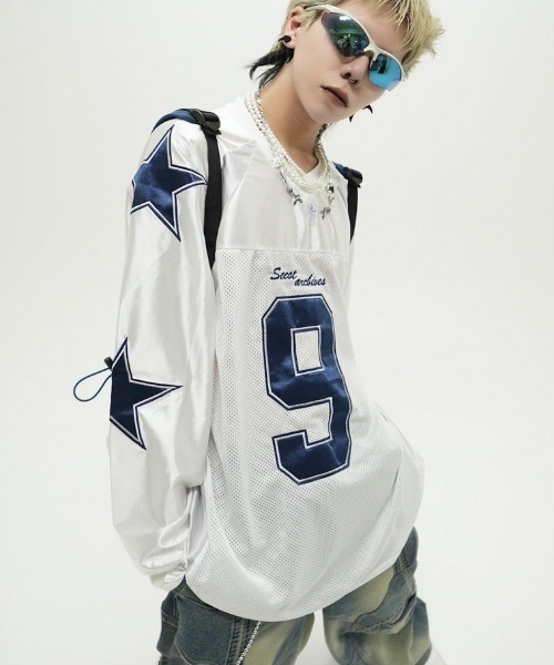 XU(エックスユー)の「ストリートファッション XU エックスユー star mesh long sleeve tee スター メッシュロンT メッシュトップス ジャージ オーバーサイズ 長袖トップス ロゴ 韓国ファッション(Tシャツ/カットソー・メンズ・ホワイト/ブラック・ONE SIZE)」の1枚目の写真