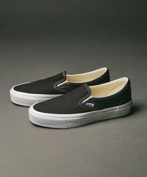 VANS(バンズ)の「VANS PREMIUM スリッポン / Slip-On Reissue 98 LX VN000CSE(スリッポン・メンズ・ブラック×ホワイト/ブラック・4.5/5/5.5/6/6.5/7/7.5/8.5/9/9.5/4/10/10.5/11/11.5/8/12)」の7枚目の写真