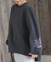 刺繍スリーブ裏起毛プルオーバー