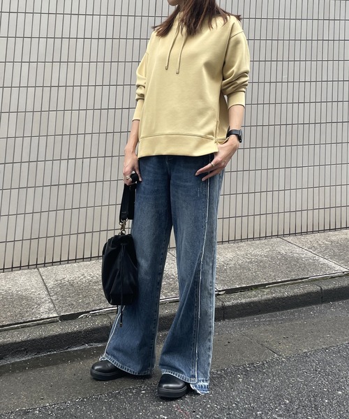 ikka(イッカ)の「【雑誌InRed11月号掲載】PUパフ巾着ショルダーバッグ(ショルダーバッグ・レディース・ライム/ブラック/ベージュ・FREE)」の20枚目の写真