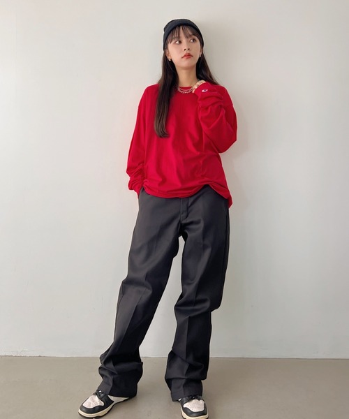 Champion(チャンピオン)の「Champion Authentic LONGSLEEVE T-SHIRTS チャンピオン ベーシック ロンT ワンポイント オーバーサイズ サイズ展開多数 5.2オンス L/S 長袖Tシャツ/CC8C(Tシャツ/カットソー・レディース・ブラック/ホワイト/ネイビー/杢グレー/レッド/ロイヤルブルー・M/L/S/XL)」の13枚目の写真