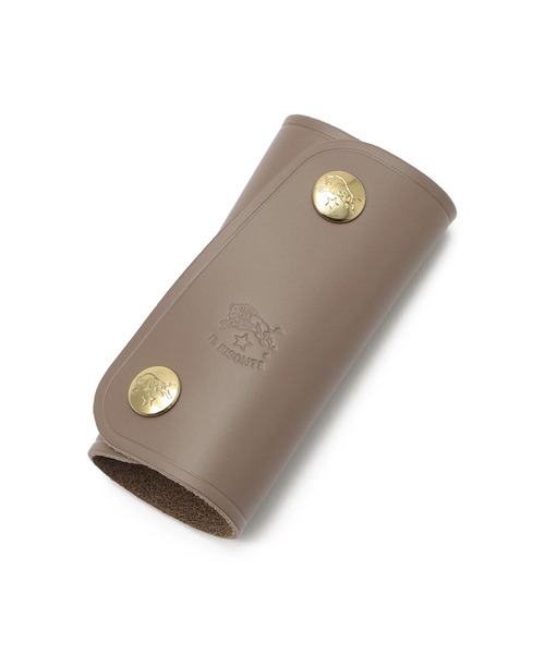 IL BISONTE(イルビゾンテ)の「IL BISONTE / ORIGINAL LEATHER / キーケース(キーケース/キーアクセサリー・レディース・ライトブラウン/ナチュラル/オレンジ/グリーン/レンガ/ネイビー/グレー/オリーブ/カーキ/レッド/ダークブラウン/ブラック/ホワイト・FREE)」の4枚目の写真