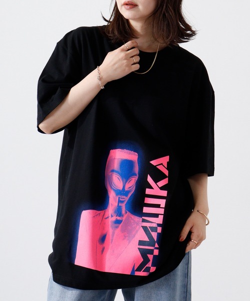 MISHKA(ミシカ)の「MISHKA MISHKA T-SHIRT グラフィックプリント 半袖 Tシャツ(Tシャツ/カットソー・メンズ・サンドベージュ/ダークブラウン/ブラック/ホワイト/ブラック系その他5/ホワイト系その他2/ホワイト系その他3/ホワイト系その他/ブラック系その他2/ブラック系その他4/ブラック系その他/ブラック系その他3/チャコールグレー/ホワイト系その他5/ホワイト系その他4/ライトオリーブ・M/XL/L/2XL)」の10枚目の写真