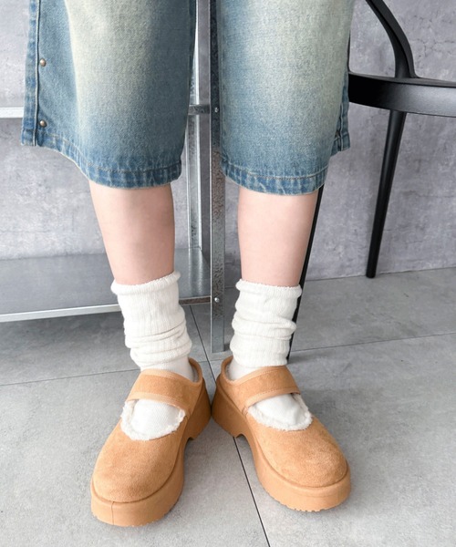 WEGO(ウィゴー)の「WEGO/ムートンタッチメリージェーンシューズ(スリッポン・レディース・ブラック/キャメル・LARGE/MEDIUM/SMALL)」の15枚目の写真