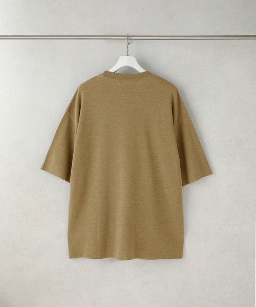 STUDIOUS(ステュディオス)の「【STUDIOUS】ウォッシャブルミラノリブサマーニットTシャツ【ZOZO限定アイテム】(ニット/セーター・メンズ・ホワイト/ブラック/ベージュ/グレー/ブルー/オレンジ/サックスブルー/ホワイト×ブラック/ネイビー/レンガ・1/2/3)」の19枚目の写真
