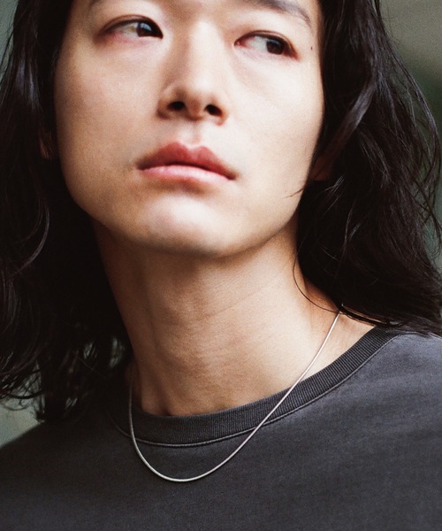 WYM LIDNM(ウィム バイ リドム)の「COMBINATION CHAIN NECKLACE / SNAKE CHAIN NECKLACE(ネックレス・メンズ・シルバー/シルバー系2・FREE/SHORT)」の2枚目の写真