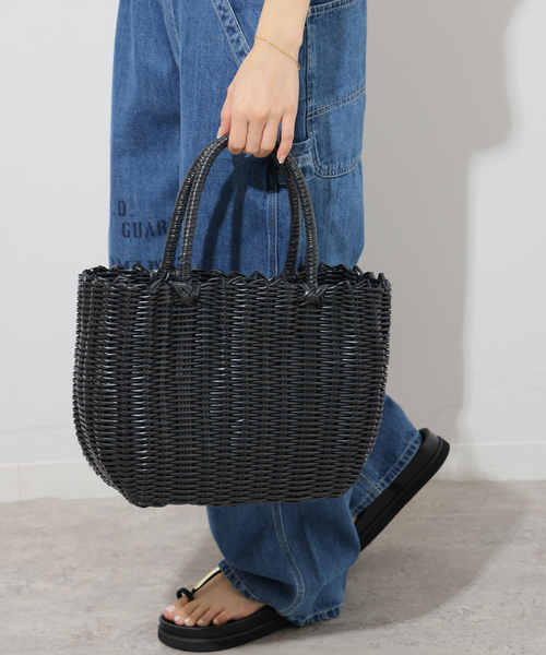 Le Voyage en Panier(ルヴォヤージュアンパニエ)の「【Le voyage en panier/ルヴォヤージュアンパニエ 】PVC Bag:かごバッグ(かごバッグ・レディース・ブラック/ブラウン・FREE)」の6枚目の写真