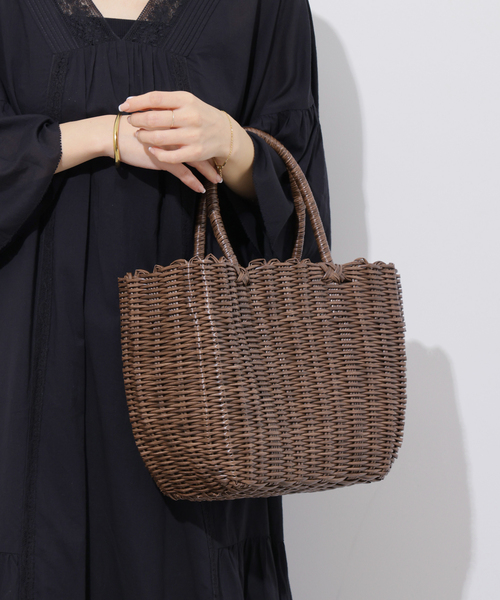 Le Voyage en Panier(ルヴォヤージュアンパニエ)の「【Le voyage en panier/ルヴォヤージュアンパニエ 】PVC Bag:かごバッグ(かごバッグ・レディース・ブラック/ブラウン・FREE)」の7枚目の写真