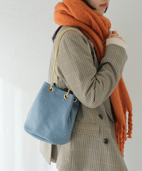MARLON FIRENZE(マーロンフィレンツェ)の「【MARLON FIRENZE/マルロン】スタッズチェーンBAG:バッグ(クラッチバッグ・レディース・ブラック/ブラウン系その他/ブルー・FREE)」の3枚目の写真
