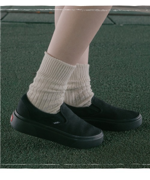 VANS ヴァンズ SLIP ON HOVER スリッポン ホバー V98 HOVER BLACK/BLACKの1枚目の写真