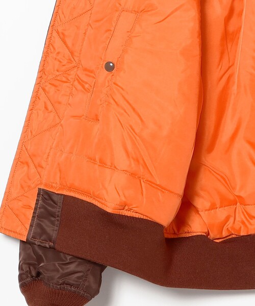 BEAMS(ビームス)の「リラックスフィット THERMOLITE(R) MA-1 (撥水)(MA-1・メンズ・ブラック/オリーブ/ライトグレー/ネイビー/ブラウン・SMALL/MEDIUM/LARGE/X-LARGE)」の11枚目の写真
