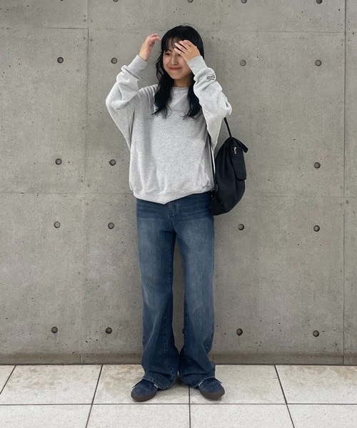 裏毛袖刺繍プルオーバーの17枚目の写真