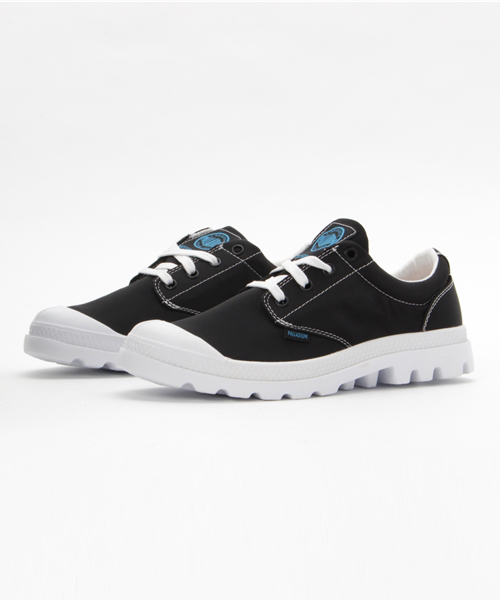 PALLADIUM(パラディウム)の「【レイン】PALLADIUM/パラディウム Pampa Oxford Paddle Lite WP/パンパオックスフォード パドルライト WP(レインシューズ・メンズ・ブラック×グレー/ピンク/ブラック×ブラック/レッド/ブラック×ホワイト/ネイビー/カーキ/ホワイト×ホワイト/ライトカーキ・29.0cm/26.5cm/28.0cm/26.0cm/22.5cm/23.0cm/25.0cm/27.0cm/24.5cm/24.0cm/25.5cm/27.5cm/23.5cm)」の4枚目の写真