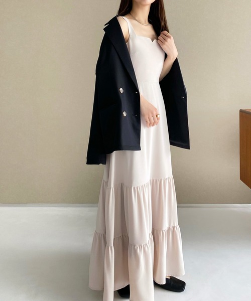 callautia(カラウティア)の「フロントデザインティアードワンピース(ワンピース・レディース・ブラック/ライトベージュ/ホワイト/ダークブラウン/カーキ・SMALL/MEDIUM/LARGE/X-LARGE)」の4枚目の写真