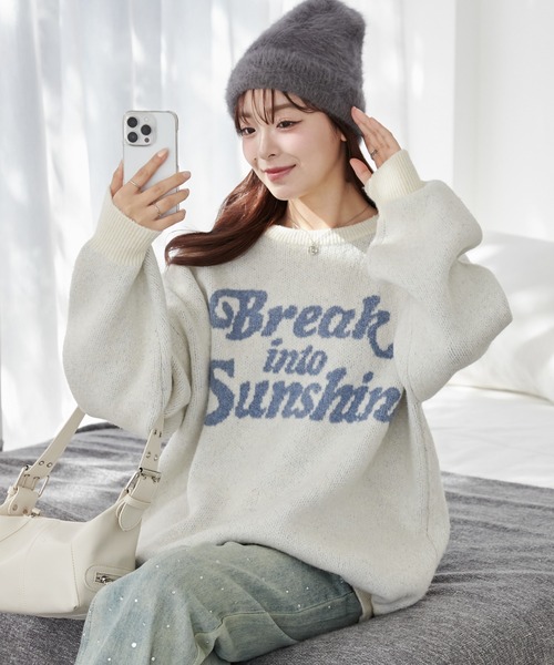 WEGO(ウィゴー)の「WEGO/【☆SNSで話題沸騰中の人気アイテム☆】ロゴジャガードフラッフィーニット(ニット/セーター・レディース・グリーン/レッド/アイボリー・FREE)」の2枚目の写真