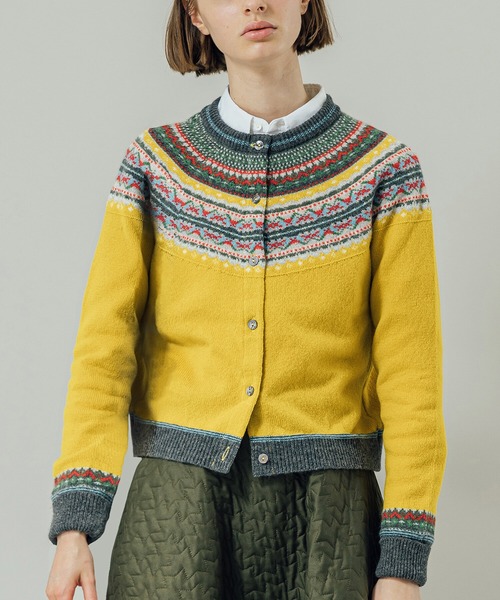 ERIBE(エリベ)の「【ERIBE】クルーネックショートカーディガン WOMEN(カーディガン/ボレロ・レディース・オレンジ系その他/イエロー系その他/ブルー系その他5/グリーン系その他・MEDIUM)」の4枚目の写真