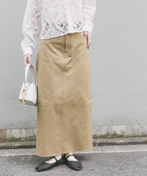 ITEMS URBANRESEARCH(アイテムズ アーバンリサーチ)の「『イージーケア』ストレッチチノスカート(楽着シリーズ)(スカート・レディース・ライトベージュ/ネイビー/キャメル・MEDIUM/SMALL)」の3枚目の写真
