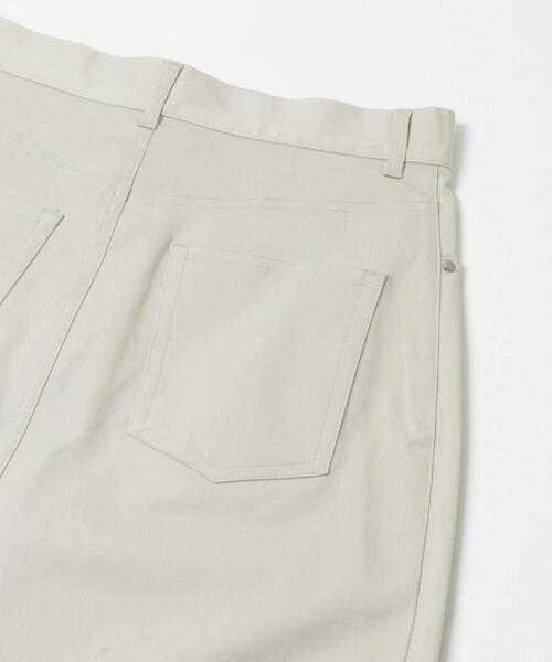 ITEMS URBANRESEARCH(アイテムズ アーバンリサーチ)の「『イージーケア』ストレッチチノスカート(楽着シリーズ)(スカート・レディース・ライトベージュ/ネイビー/キャメル・MEDIUM/SMALL)」の17枚目の写真