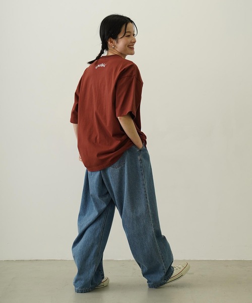 MILKFED.(ミルクフェド)の「TUCK DENIM PANTS(デニムパンツ・レディース・ライトブルー/ライトインディゴブルー/オフホワイト・M/S)」の15枚目の写真