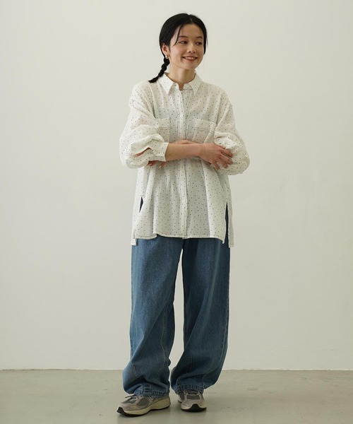 MILKFED.(ミルクフェド)の「TUCK DENIM PANTS(デニムパンツ・レディース・ライトブルー/ライトインディゴブルー/オフホワイト・M/S)」の16枚目の写真