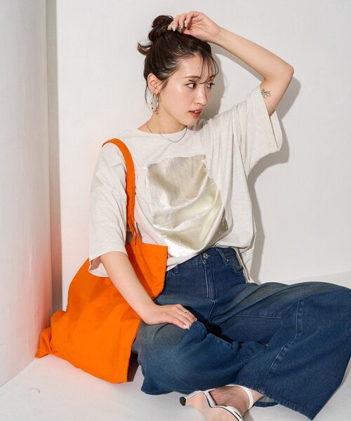 FREAK'S STORE(フリークスストア)の「限定展開 箔 プリント ビック 半袖シャツ(Tシャツ)(Tシャツ/カットソー・レディース・オフホワイト/スミクロ/ライトグレー・フリ-)」の10枚目の写真